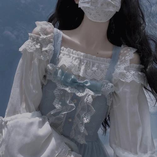 春闺三凤